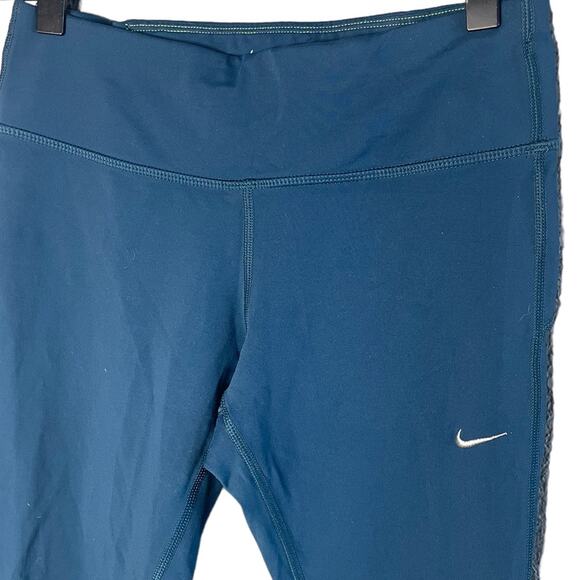 Nike Women’s Size Small Dri-Fit Capri Running Leggings Teal - Picture 2 of 7